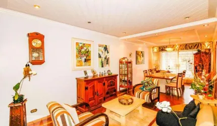 Casa à Venda - Campo Belo, 3 Quartos,  215 m2