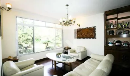 Casa à Venda - Interlagos, 4 Quartos,  448 m2