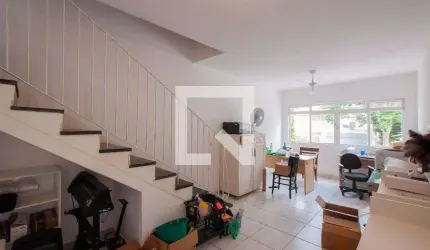 Casa à Venda - Alto de Pinheiros, 3 Quartos,  123 m2