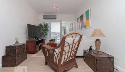 Apartamento à Venda - Vila Olímpia, 1 Quarto,  70 m2