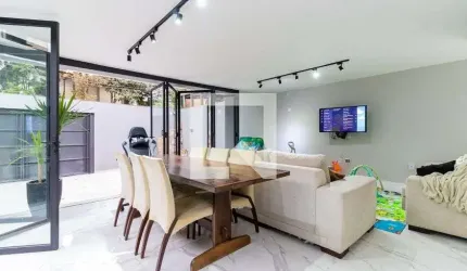 Casa à Venda - Jardim Marajoara , 4 Quartos,  250 m2