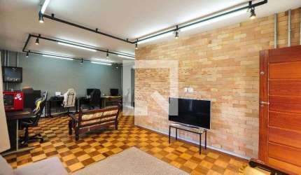 Casa à Venda - Alto de Pinheiros, 3 Quartos,  200 m2