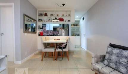 Apartamento à Venda - Vila Andrade, 2 Quartos,  69 m2