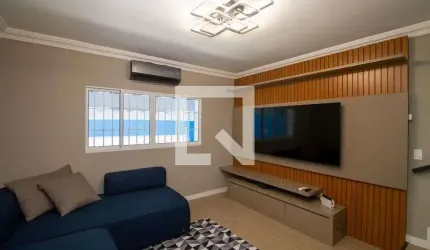 Casa à Venda - Campo Belo, 3 Quartos,  300 m2