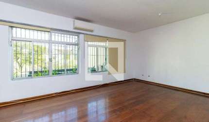 Casa à Venda - Brooklin, 3 Quartos,  250 m2