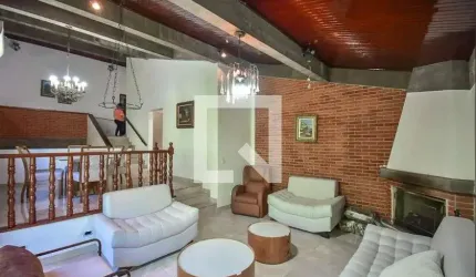 Casa à Venda - Portal do Morumbi, 3 Quartos,  600 m2