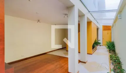 Casa à Venda - Campo Belo, 2 Quartos,  180 m2