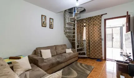 Casa à Venda - Ipiranga, 2 Quartos,  140 m2