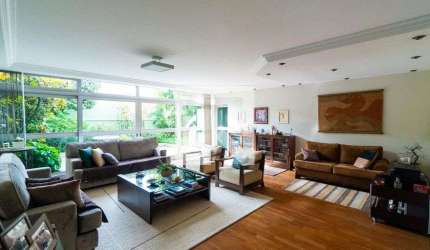 Casa à Venda - Chácara Inglesa, 4 Quartos,  300 m2