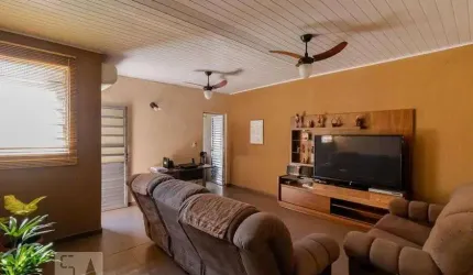 Casa à Venda - Ipiranga, 3 Quartos,  256 m2
