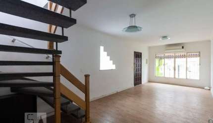 Casa à Venda - Chácara Inglesa, 3 Quartos,  180 m2