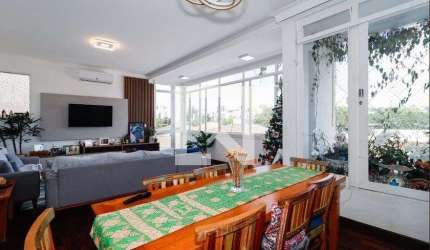 Casa à Venda - Morumbi, 3 Quartos,  400 m2