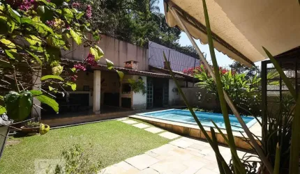 Casa à Venda - Fazenda Morumbi, 3 Quartos,  273 m2