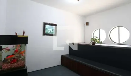 Casa à Venda - Vila Pompéia, 3 Quartos,  200 m2