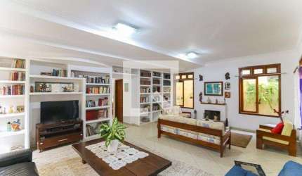 Casa à Venda - Portal do Morumbi, 6 Quartos,  302 m2
