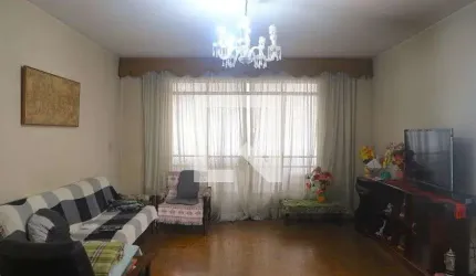 Casa à Venda - Chácara Inglesa, 3 Quartos,  180 m2