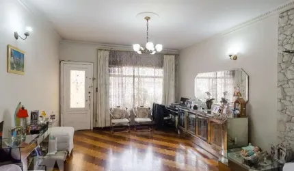 Casa à Venda - Chácara Inglesa, 4 Quartos,  220 m2
