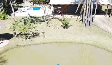 Chácara com lago em mairinque