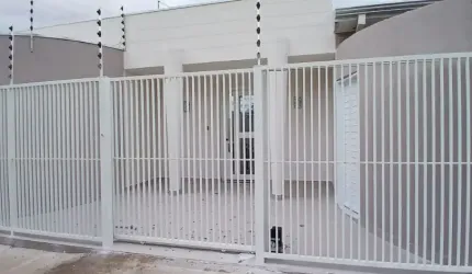 Alugo espaço comercial com excelente localização bau