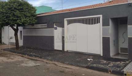 Casa à venda em Artur Nogueira, Jardim Leonor, com 4 quartos, com 175.52 m²