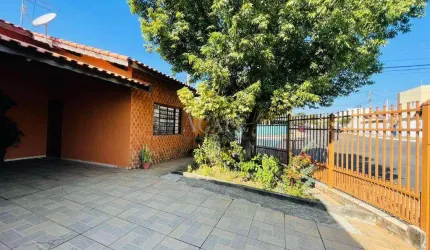 Casa à venda em Holambra, Parque Residencial Groot, com 4 quartos, com 155 m²