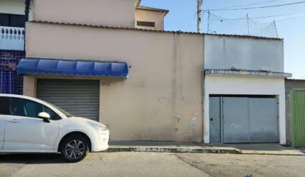 Casa com 3 dormitórios à venda, 200 m² por R$ 850.000,00 - Vila Alpina - São Paulo/SP