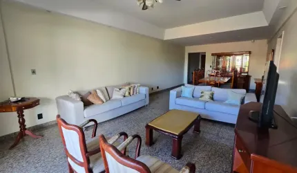 Apartamento com 3 quartos na Freguesia