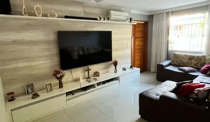 Casa em condomínio Vila Valqueire