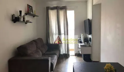 Excelente apto. c/ 2 dormitorios, 1 vaga em ótima localização