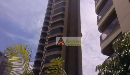 Magnífico apto. de alto padrão, abaixo da avaliação, com 264 m2.