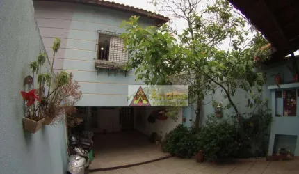 Ótimo Sobrado de 256,00 mts² com 3 dormitórios à venda, por R$ 1.042.000 - Vila Irmãos Arnoni - São Paulo/SP