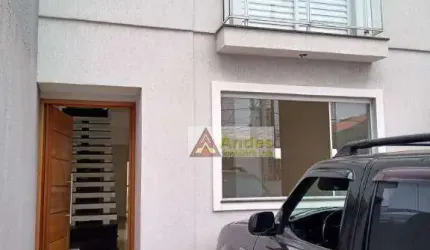 Lindo Sobrado de 125,00 mts²,  com 3 dormitórios à venda,  por R$ 660.000 - Tremembé - São Paulo/SP