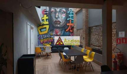 Investidor Sobrado Comercial área nobre Reformado  à venda, 247 m² por R$ 3.194.000 - Vila Madalena - São Paulo/SP