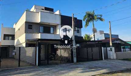 Triplex à venda com 04 dormitórios, Praia de Leste, PONTAL DO PARANA - PR