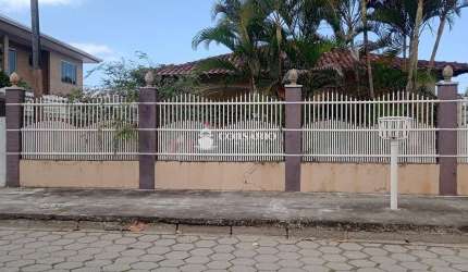 Casa a 150 metros da praia de Ipanema pontal