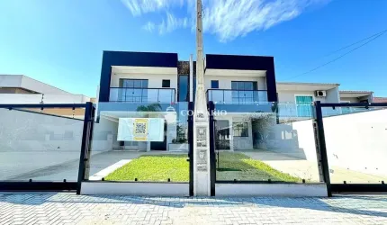 Sobrado 3 dormitórios com piscina Canoas PR