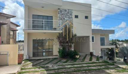EXCELENTE CASA TRIPLEX com 4 suítes em condomínio, no Caji