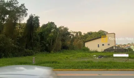 Terreno de esquina