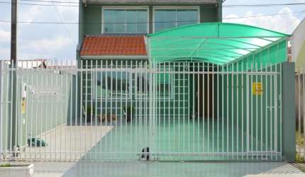 Sobrado no São Marcos, com 3 dormitórios à venda, 77m² por R$450.000