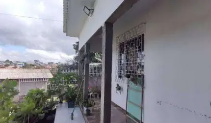Casa com 2 dormitórios sendo 1 suite, terreno 585,60 à venda, 70 m² por R$ 240.000 - Morro Alto - Guarapuava/PR