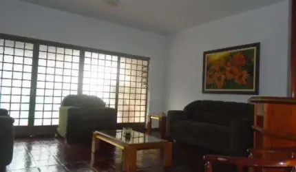 Casa para Venda em Presidente Prudente, PAULISTA, 3 dormitórios, 3 suítes, 5 banheiros, 6 vagas