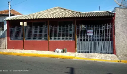 Casa para Venda em Presidente Prudente, FORMOSA, 4 dormitórios, 2 banheiros, 4 vagas