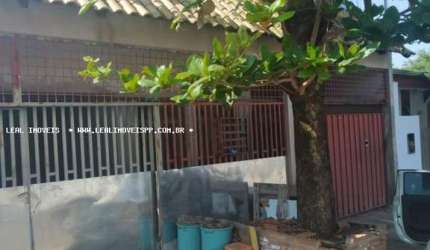 Casa para Venda em Presidente Prudente, ANA JACINTA, 4 dormitórios, 1 suíte, 1 banheiro, 1 vaga