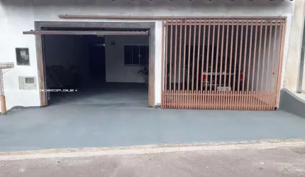 Casa para Venda em Presidente Prudente, BRASIL NOVO, 4 dormitórios, 1 suíte, 2 banheiros, 2 vagas