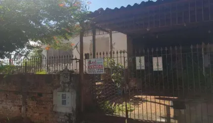 Casa para Venda em Presidente Prudente, AVIAÇÃO, 3 dormitórios, 1 banheiro, 2 vagas