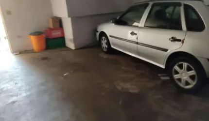 Casa para Venda em Presidente Prudente, CENTRO, 3 dormitórios, 1 suíte, 2 banheiros, 2 vagas