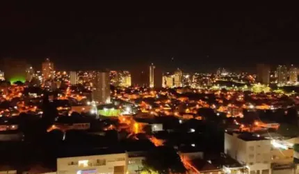 Apartamento para Venda em Presidente Prudente, EDIFICIO PERREIRA TEOTONIO, 4 dormitórios, 1 suíte, 2 banheiros, 1 vaga