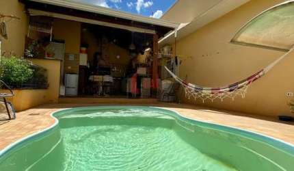 Casa para Venda em Presidente Bernardes, VILA NOVA, 3 dormitórios, 1 suíte, 3 banheiros, 2 vagas