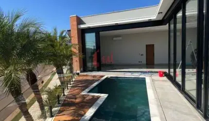 Casa em Condomínio para Venda em Presidente Prudente, CONDOMÍNIO RESIDENCIAL PORTO MADERO, 3 dormitórios, 3 suítes, 4 banheiros, 2 vagas