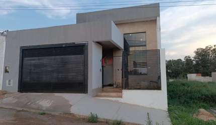 Casa para Venda em Álvares Machado, RESIDENCIAL UNIAO, 3 dormitórios, 1 suíte, 2 banheiros, 2 vagas